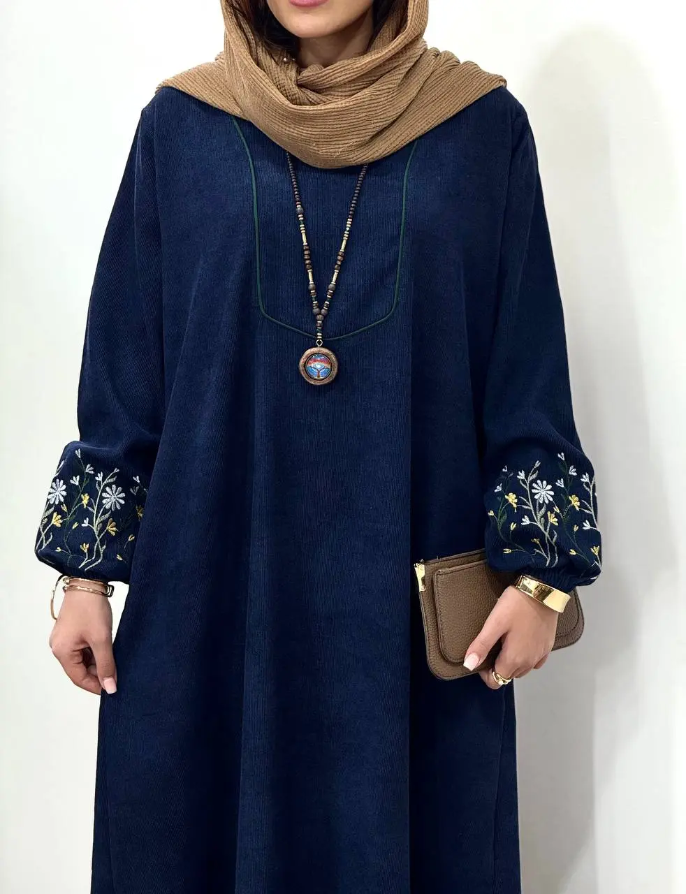 پیراهن مانتویی گلدوزی جانان